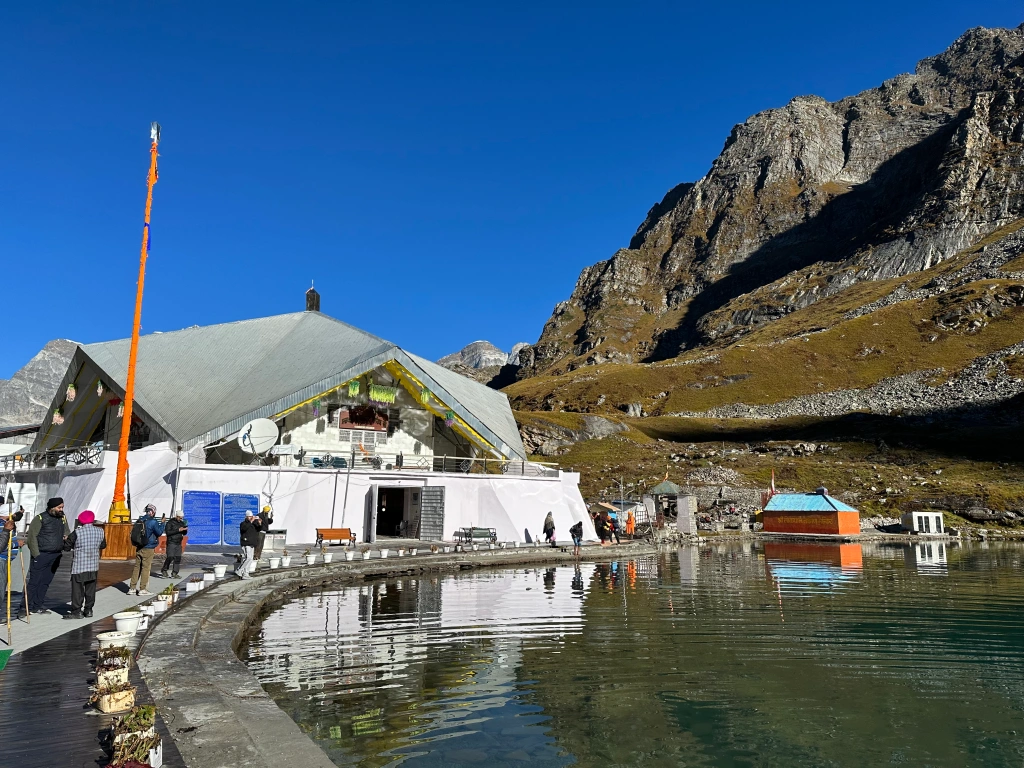 Hemkund Sahib Tour Package